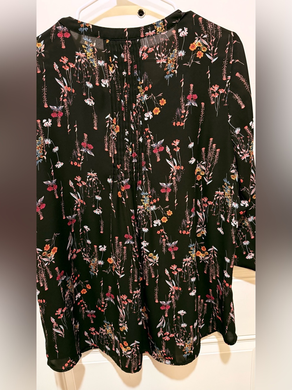 Daniel Rainn Black Floral Pintuck Button-Front Blouse - Picture 7 of 10